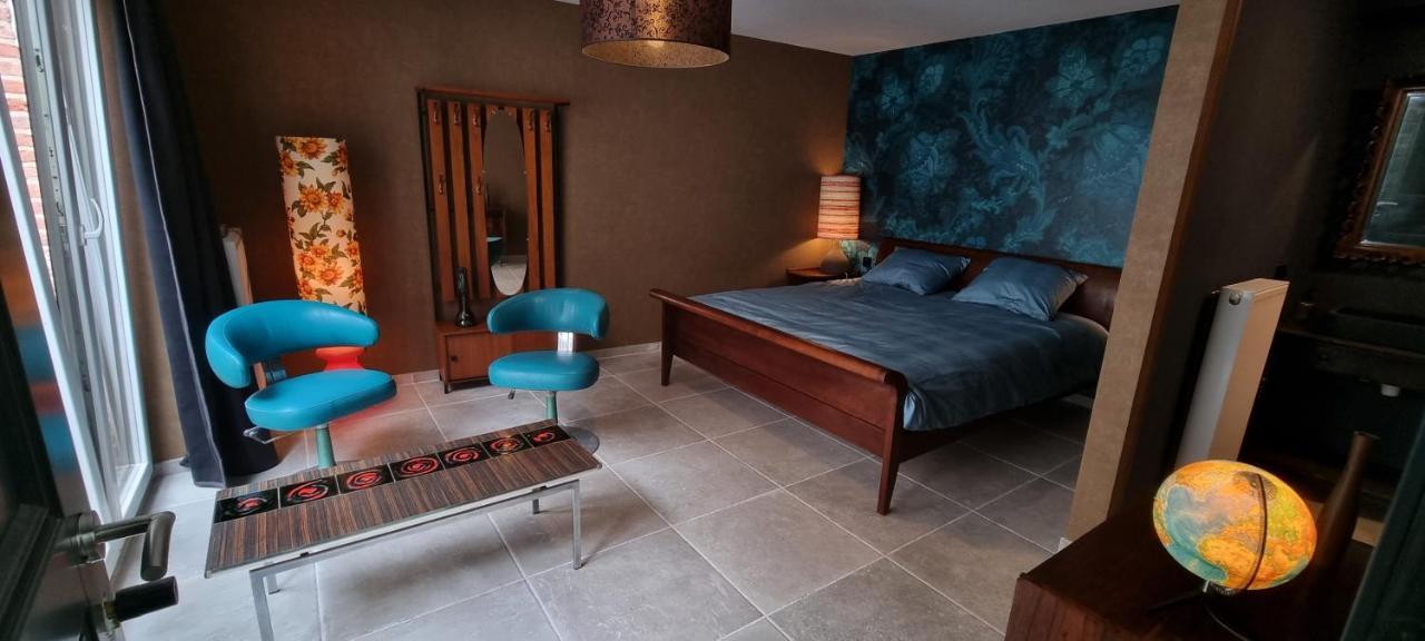 Logies La Chevre Folle - Lodging & Cooking In Style With Shared Kitchen Oostende Bagian luar foto