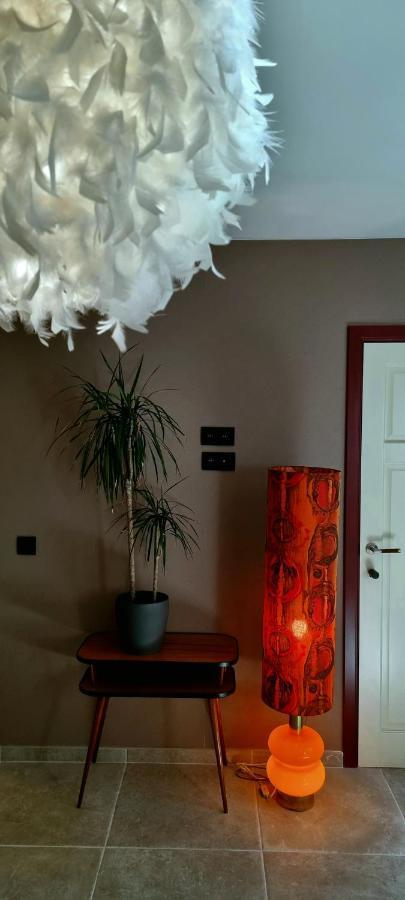 Logies La Chevre Folle - Lodging & Cooking In Style With Shared Kitchen Oostende Bagian luar foto