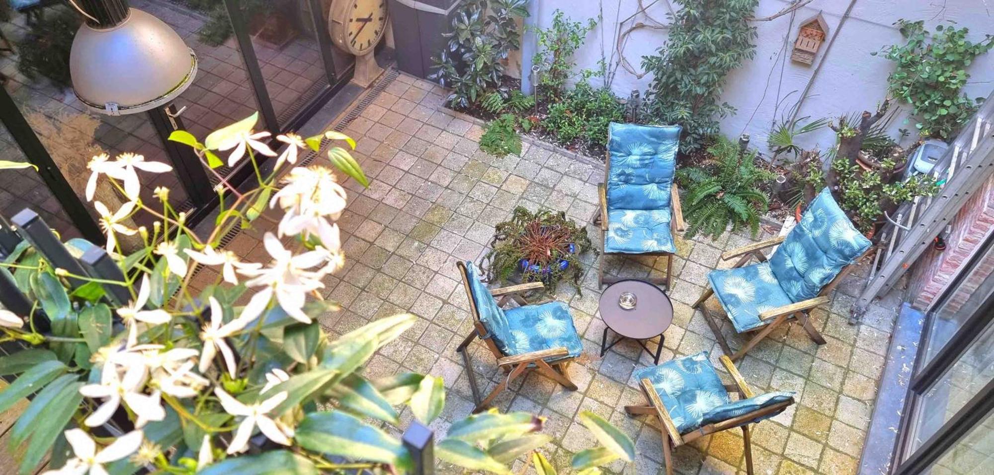 Logies La Chevre Folle - Lodging & Cooking In Style With Shared Kitchen Oostende Bagian luar foto